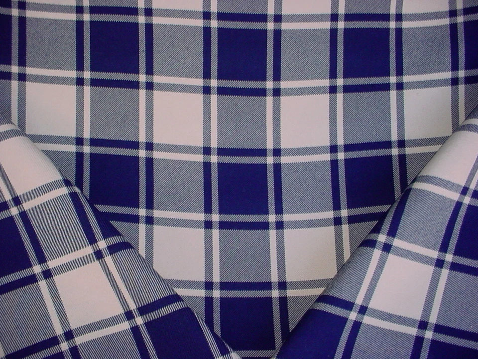 1-7/8Y Ralph Lauren LFY66888F Avery Rock Plaid Indigo Ivory Upholstery Fabric - Image 2 of 4