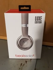 Beats Solo 2 Wired On-Ear Headphones Luxe Edition Headband MLA42AMA Silver NIB