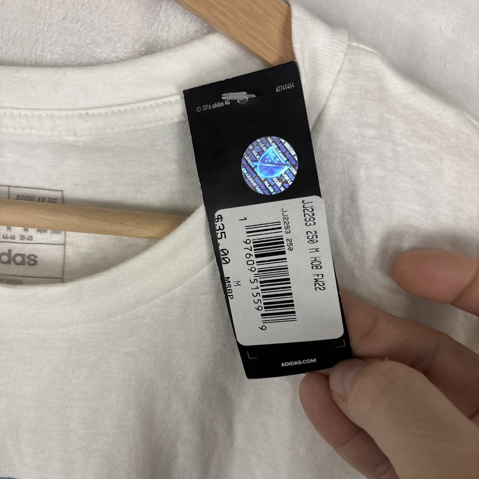 Adidas Inter Miami Messi Argentina World Cup Goat T-Shirt Size Medium NWT thumbnail 4