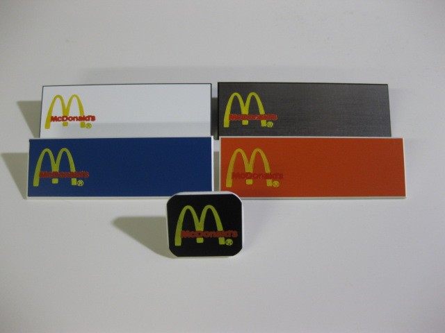 McDONALD'S Uniform employee Name badges! ** 4 diff. with ARCH Logo! + Lapel Pin