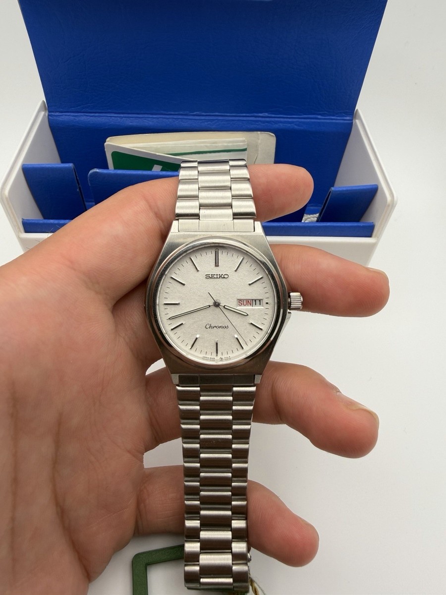 Seiko Chronos Vintage Quartz Day-Date White Dial Japan Men's Watch
