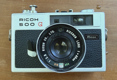 Vintage Ricoh 500 G 35mm Rangefinder Camera Rikenon 40mm f2.8 Lens