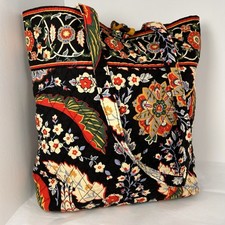 Borsa a tracolla Vera Bradley in cotone trapuntato Tea Garden floreale