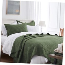 Olive Green Quilt King King/Cal King 106"x96" 02 - Olive Green - Square