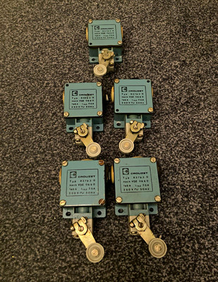 5x Crouzet Endschalter Rollenhebel Typ 83793 0 16A 250V~ AC Kabel Metall