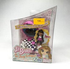 Lil Bratz Pet Shop Compact w/ Mini 2" Yasmin Doll New NIB NRFB 2008 MGA
