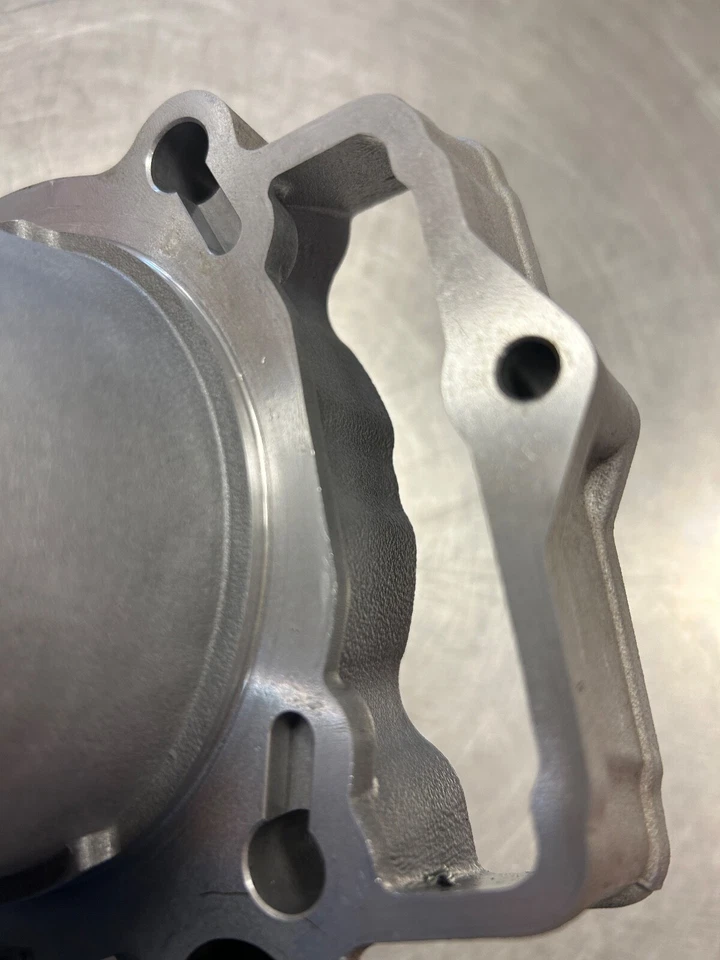 KTM 250 SX-F XCF 2016-2022 cilindro jarra barril extremo superior Foto 3 de 4