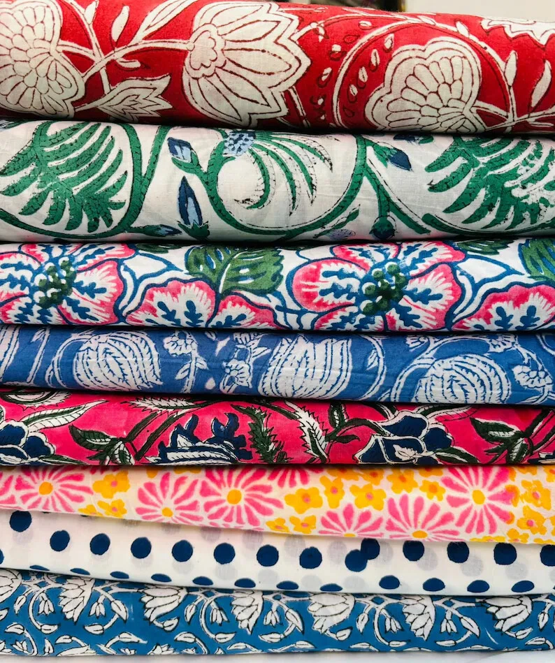 100Pcs Floral Printed Blue Fabric Sewing Craft Remnants Fabric Cotton Scraps - Image 4 of 4