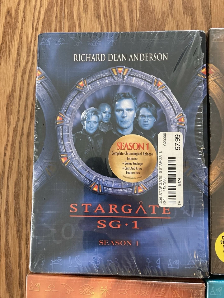 STARGATE SG-1 Complete Series Plus Ark Of Truth & Original Movie DVDs - Image 2 of 4