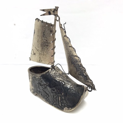 H Hooijkaas Holland 835 Silver Miniature Dutch Clog Sail Boat Rare 17.5g - Picture 6 of 13