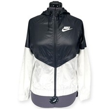 Nike Sportswear Women  s Black  White 804947-010 Windrunner Jacket Size Medium