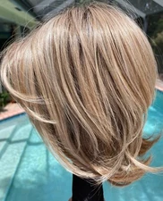 Elizabeth Wig by Jon Renau 12FS8 Straight Medium Lace Front Hand Tied Wig NWOT