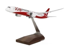 PacMin Qantas Boeing 787-9 Centenary VH-ZNJ Desk Display Model 1/200 Airplane