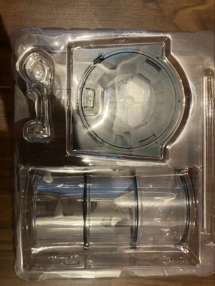 Figura de acción Marvel Sentinel Senkiren Iron Man Hulkbuster caja dañada Foto 3 de 4