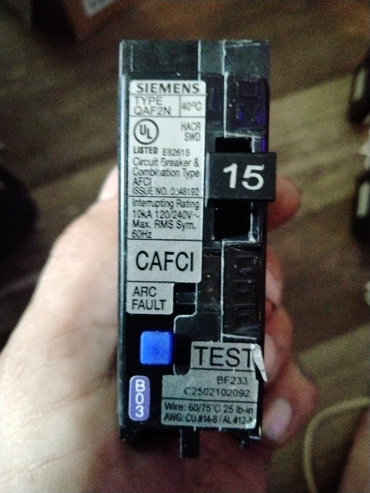 SIEMENS QA115AFCN CIRQUIT BREAKER TYPE CAFCI 15 AMP Arc Fault NO BOX
