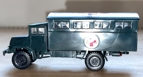 Siku Plastik V 138 Militär-Krankenwagen Ford - Imagen 5 de 16