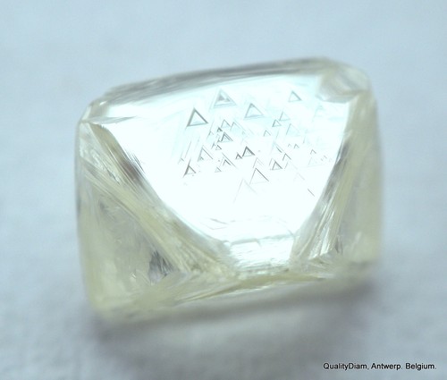 SAUBERE & SCHÖNE DIAMANTENMINE AUS DIAMANTEN. NATÜRLICHER UNGESCHNITTENER EDELSTEIN. ECHT IST SELTEN - Bild 4 von 7