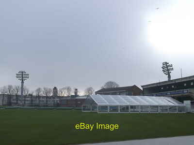 Foto 12x8 St Lawrence Cricket Ground, Canterbury Dies ist die Heimat von Kent c2013