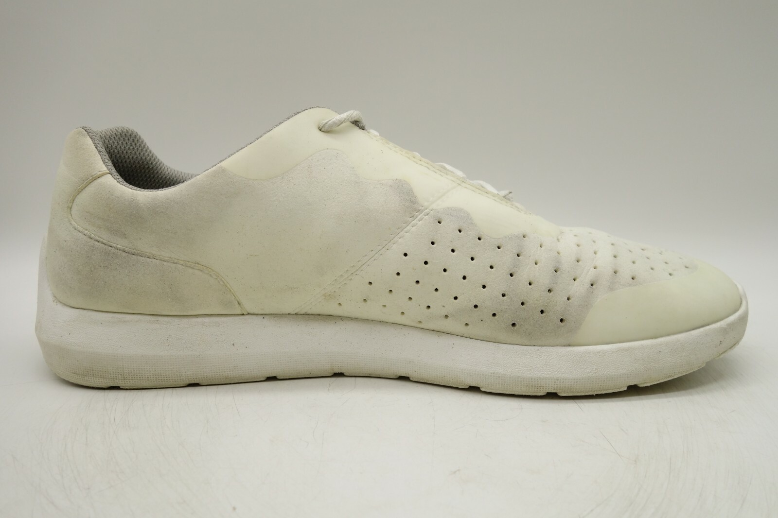 clarks shoes mens white