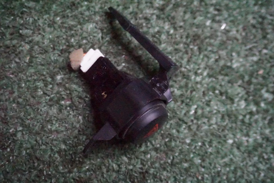 Interruptor de controle de perigo painel central Nissan NV2500 2017 2018 2019 2020 FABRICANTE DE EQUIPAMENTO ORIGINAL - Imagem 2 de 2