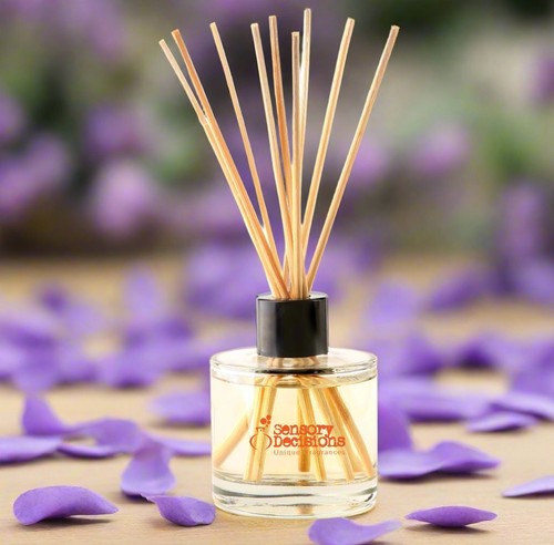 English Lavender Reed Diffuser - Picture 2 of 6