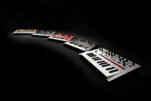 KORG Monophonic Analog Synthesizer monologue BK Black 25 key New in Box..JP - Picture 5 of 5