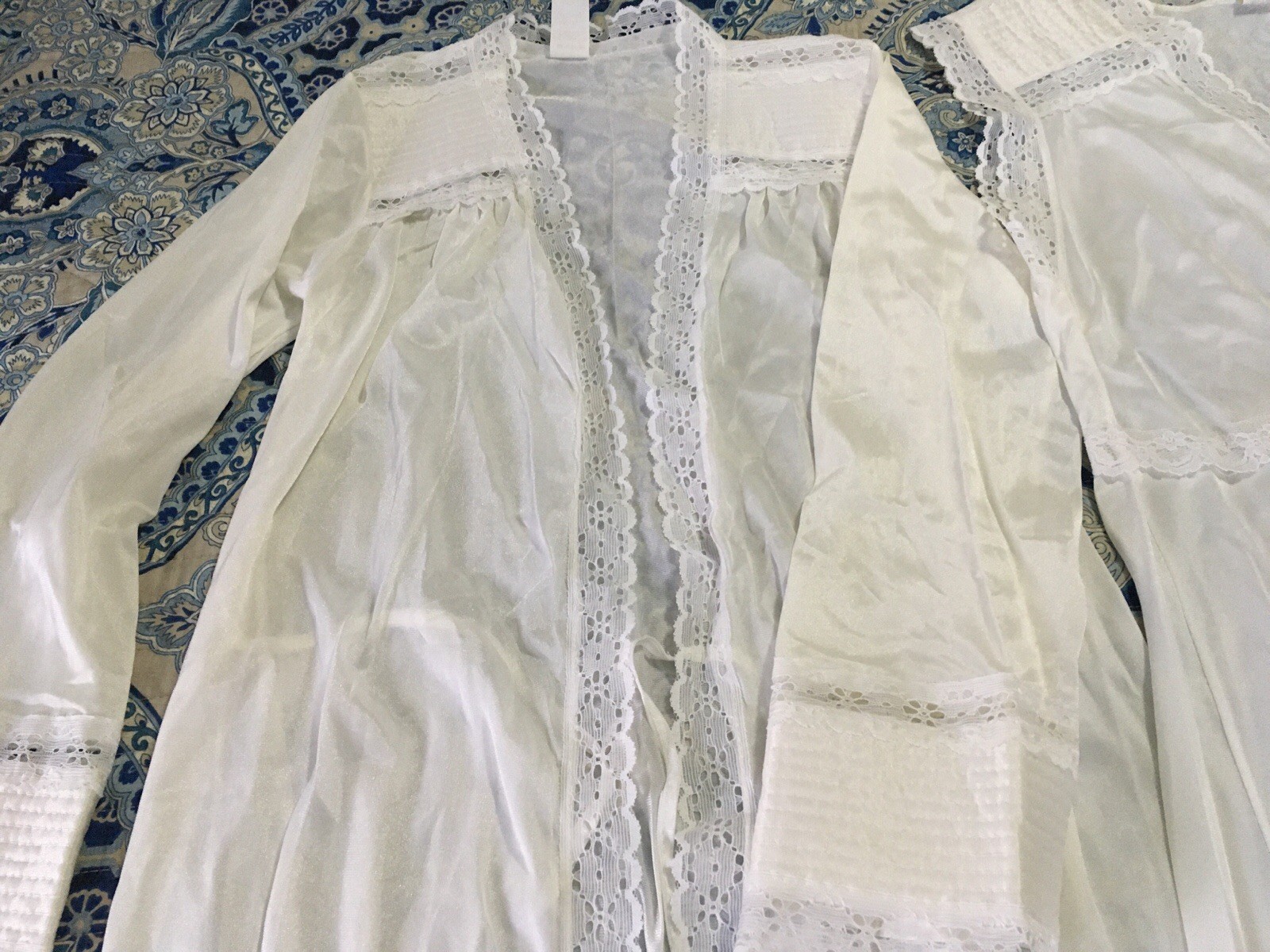 Vintage Nightgown Robe Set Womens Medium Lace Trim Peignoir Sleepwear 70s