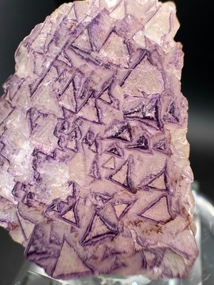 6591 NEW Database Fluorite Purple Triangle Yun Nan 45g