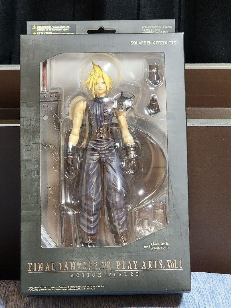 Final Fantasy VII Play Arts vol.1 no,1 Cloud Strife Figure w Final Fantasy VII Play Arts vol.1 no,1 Cloud Strife Figure w