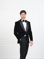 Men's Slim Fit Velvet Shawl Lapel Tuxedo Suit  Black full suit