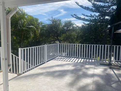 White Black Dark Grey Cream Merbau Vertical Fencing Balustrade - Square Metre - Picture 5 of 10