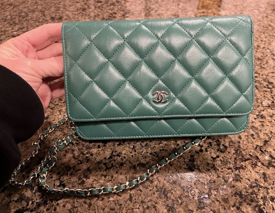 CHANEL Wallet On The Chain GREEN - Image 4 of 4