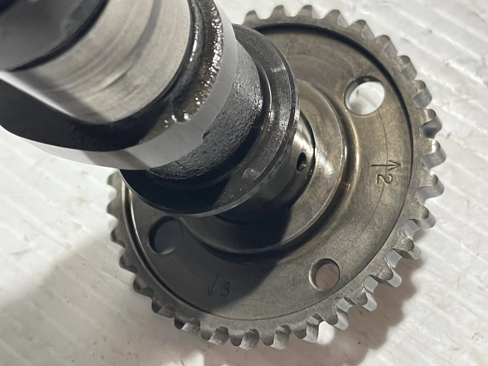 2005 Suzuki Gsxr 1000 Camshaft, Intake (OEM) image 15