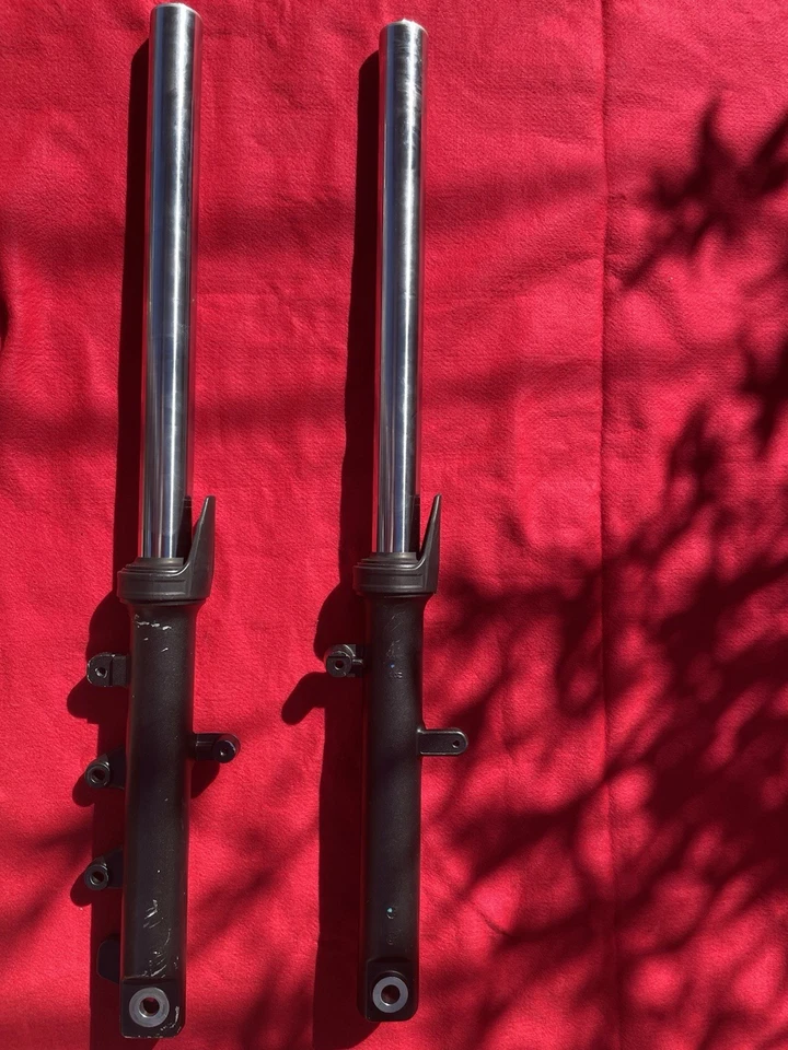 Horquillas Yamaha R3 2015 Foto 2 de 4