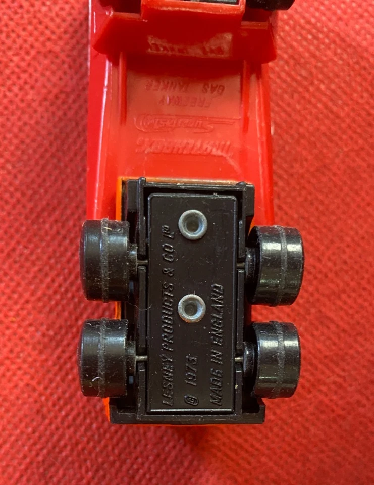 MATCHBOX LESNEY Superfast Modellino Camion FREEWAY GAS TANKER BURMAH N.63 (1973) - Immagine 4 di 4