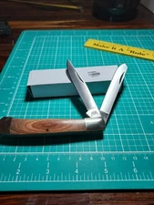 Hard Hat Large Trapper 4 in. Closed Pocket Knife w/ Southern Oak Handles - NEW