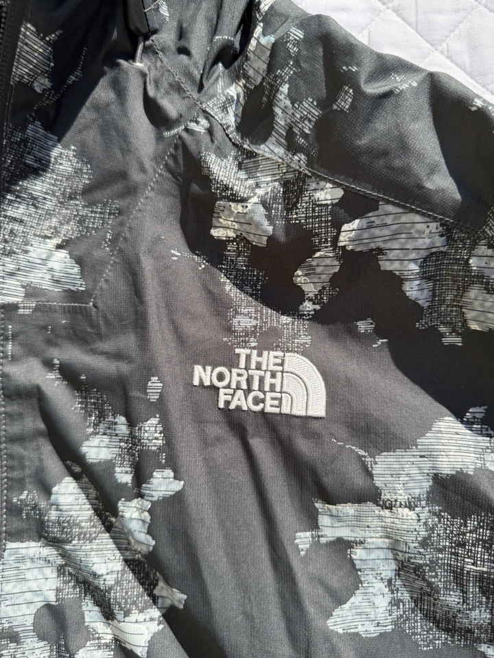 The North Face Black Camouflage Digi Print Millerton Shell Jacket Dryvent Sz Xl - Image 2 of 4