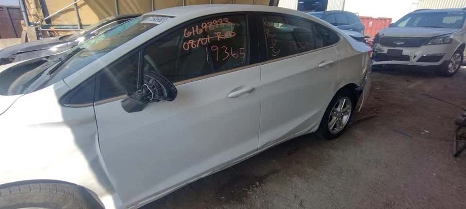 16 - 16 CHEVROLET CRUZE Transmission E649117 - Изображение 2 из 4