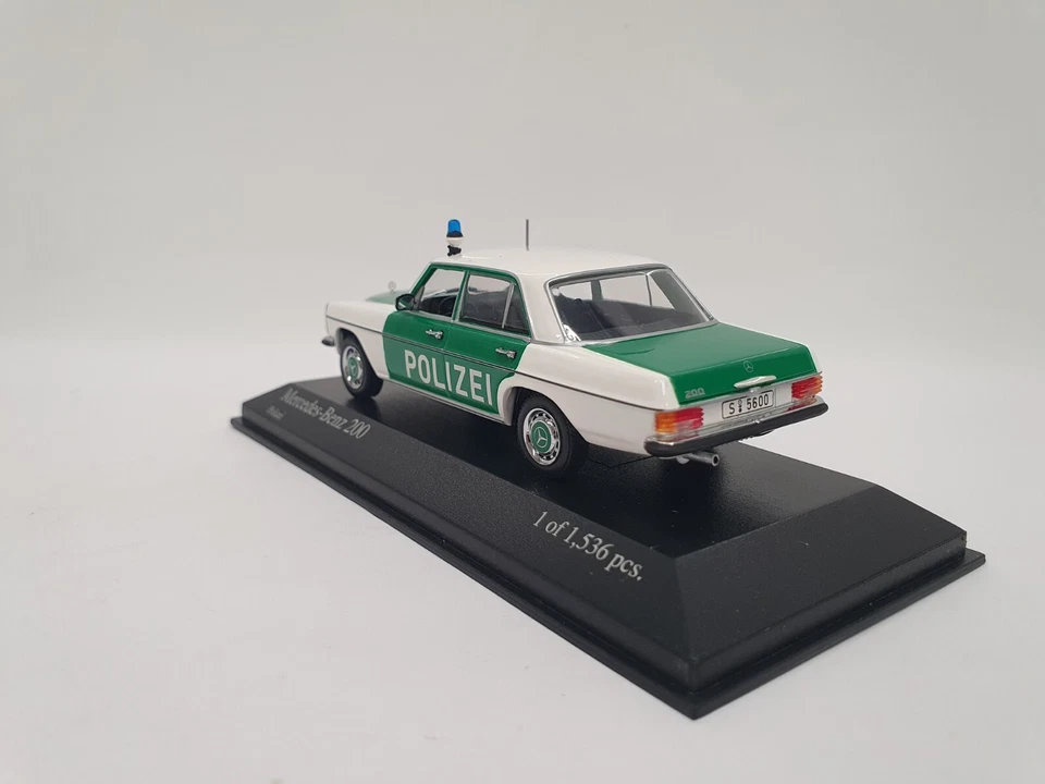 1/43 MERCEDES-BENZ 200 POLIZEI POLICE CAR W114/115 1973 MINICHAMPS 400034090 - Image 3 of 4