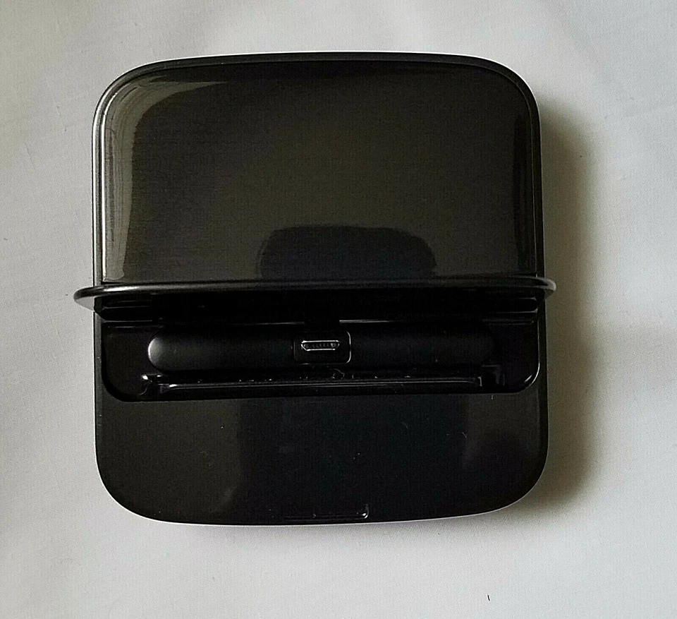 Samsung Galaxy Universal Multimedia Desktop Dock/Charger EDD-D200BEGSTA - Image 2 of 4