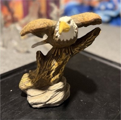 Eagle Bird Species Figurine Collectible Sculpture Brown White on Tree Branch