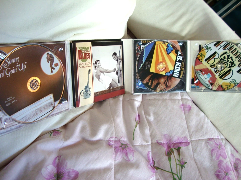 ELECTRIC BLUES 1970-2005 -  Plug It In (3-CD-SET) BEAR FAMILY, dickes Book TOP! - Bild 4 von 4