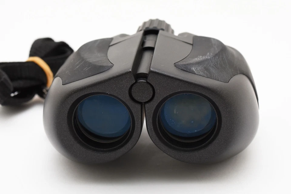 Binóculos OLYMPUS compacto 9x21 PC III campo de 7 graus com estojo F/S Japão E2301 - Imagem 2 de 4