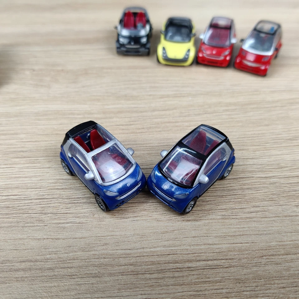 LOTTO DI 7 AUTO SMART GMBH FORTOW X4 FORFOUR X1 ROADSTER X1 CROSSBLADE X1 1:80 - Immagine 3 di 4