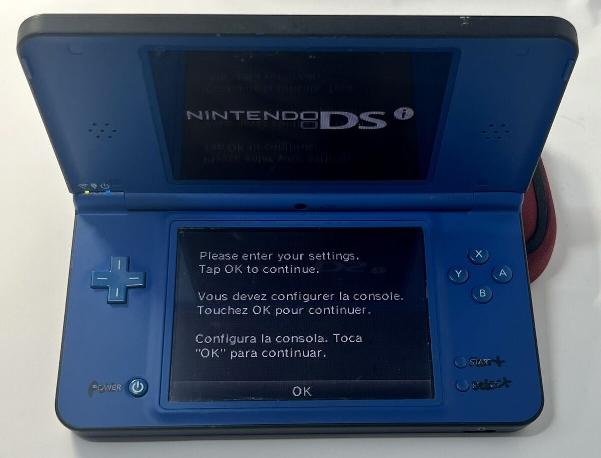 Best Buy: Nintendo Nintendo DSi XL (Midnight Blue) with Mario vs