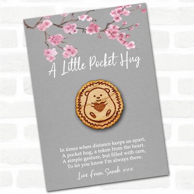 Süßes Igel Umarmungsherz grau rosa Blüte personalisiert Geschenk Taschenumarmung