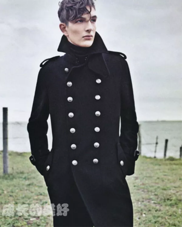 MILITARY OVERCOAT