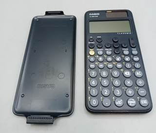 CASIO FX 991CW CLASSWIZ Solar Scientific calculator with hard case WORKING