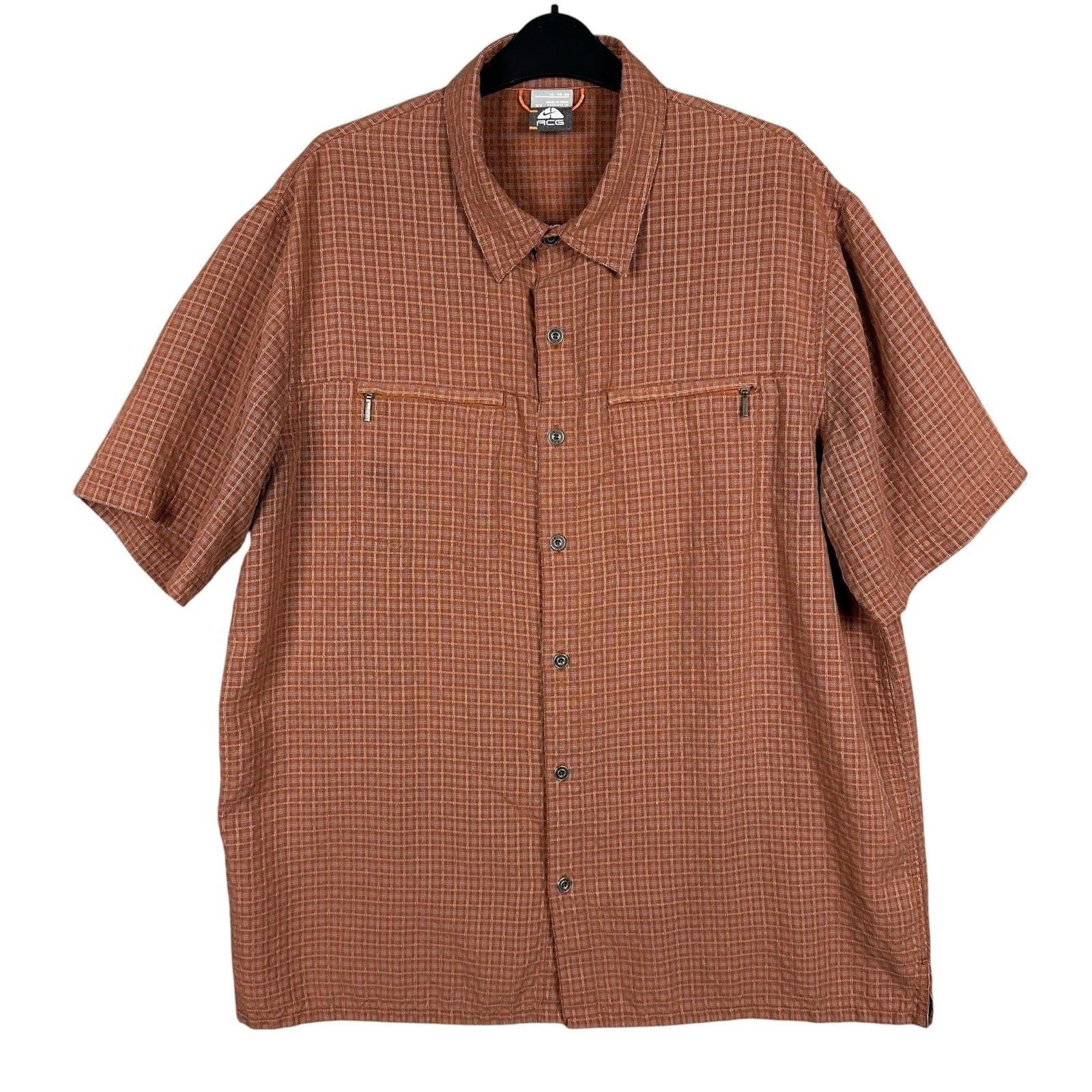 Nike ACG XL Orange Plaid Collared Button Up Shirt Vented Back Y2K Outdoor Hiking
Opens in a new wind