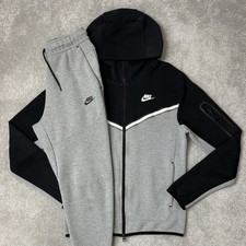 Nike Tech Fleece Tracksuit Full Set Black & G...